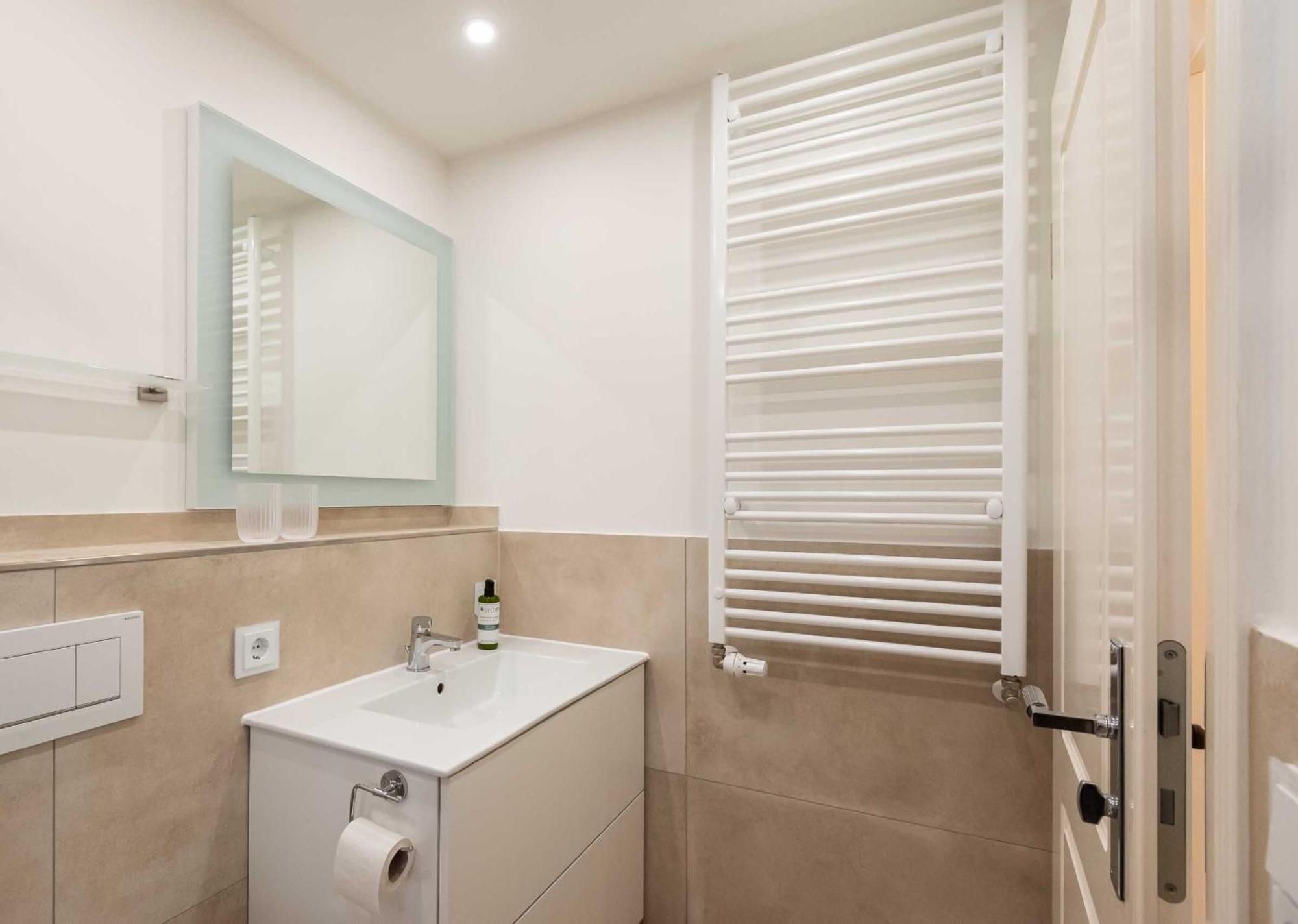 Haus Sonnentraum, Whg 1 Apartment *